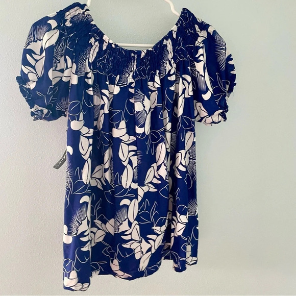 Hamakua tropical Hawaiian floral blue MUMU SMOCK TOP size small NWT - Picture 3 of 7
